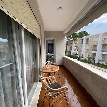 Lalzi Luxe Retreat *