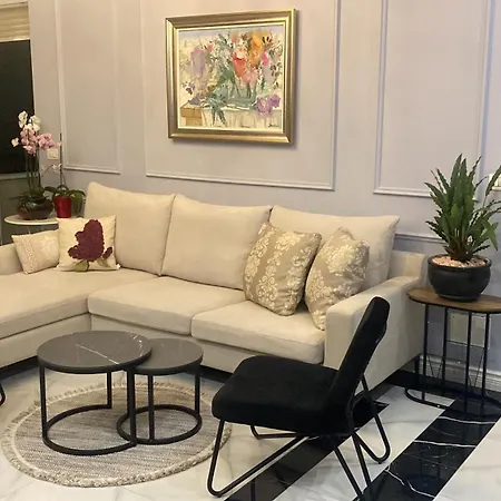 Lalzi Luxe Retreat * Plazhi San Pietro